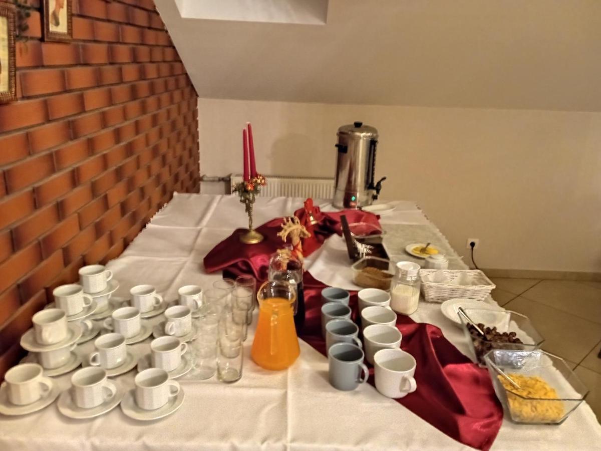 Centrum Konferencyjne Sultan Marki  Bagian luar foto